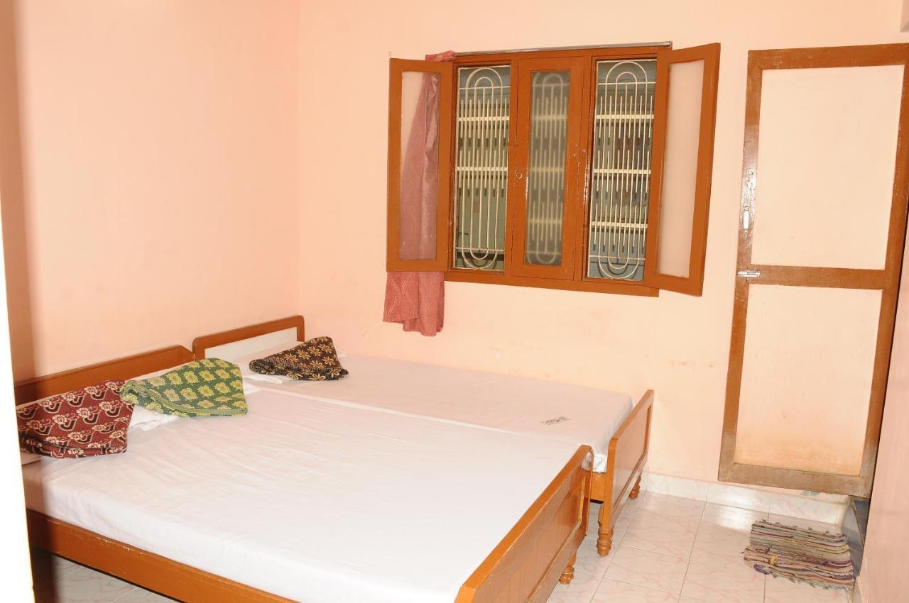 Arunachala Ramana Home Tiruvannāmalai Екстериор снимка